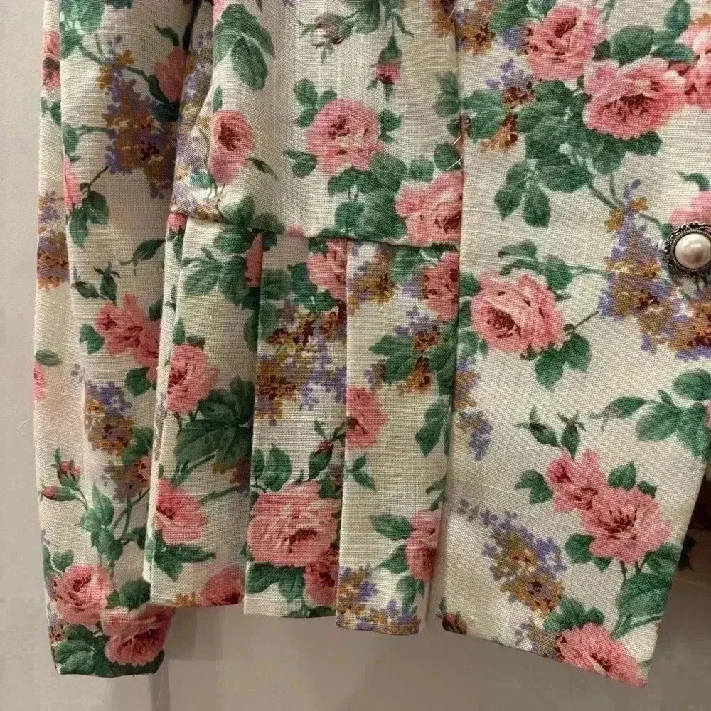 The Traveler By Connie Vintage Floral Jacket - Picture 4 of 8